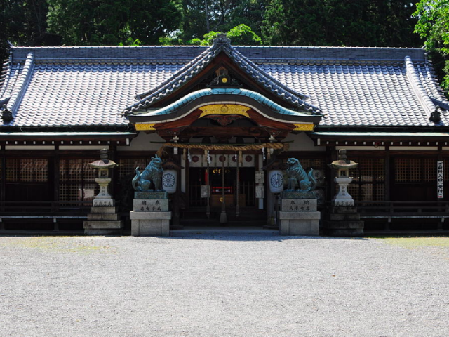 日根神社