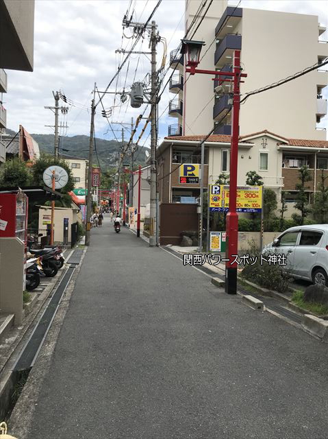 瓢箪山稲荷神社の表参道