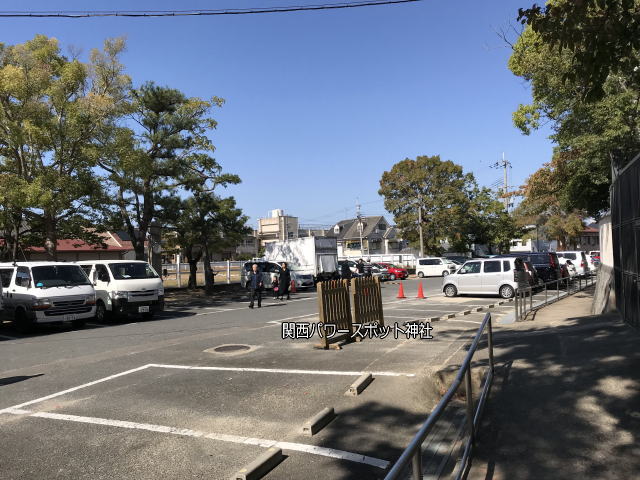 「石切劔箭神社」北駐車場