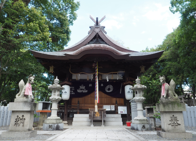 信太森葛葉稲荷神社本殿