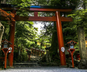 貴船神社の鳥居