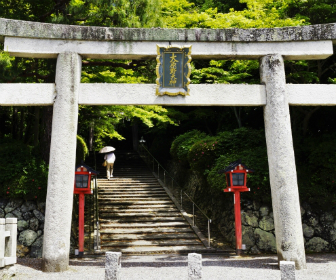 「大原野神社」鳥居