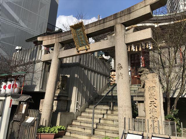 綱敷天神社御旅社の鳥居