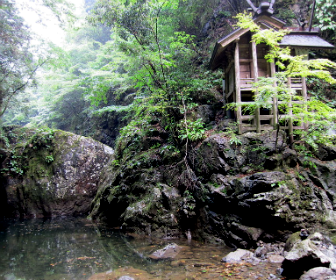 天岩戸神社