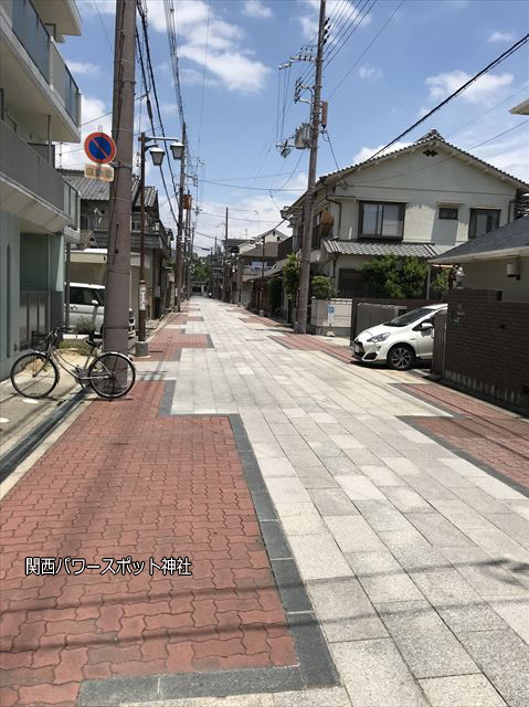 「志紀長吉神社」参道