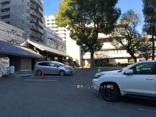 生田神社の駐車場