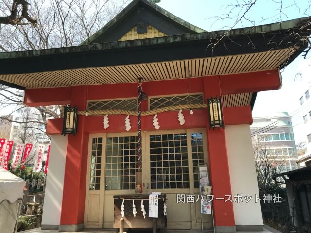 産湯稲荷神社拝殿