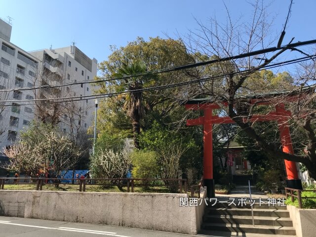 産湯稲荷神社の鳥居