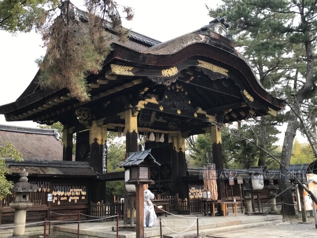 京都「豊国神社」唐門