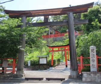 建勲神社