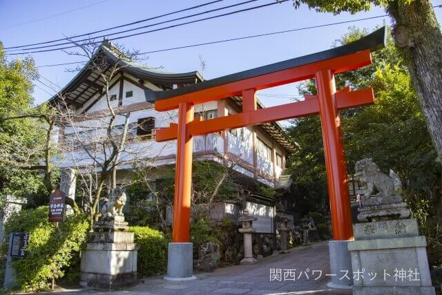 宇治神社の鳥居