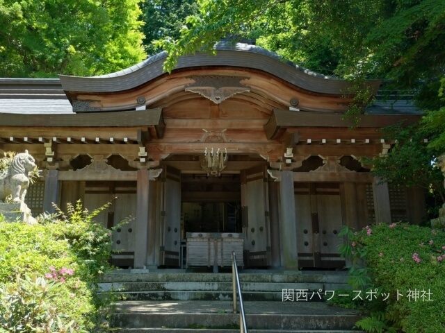 建水分神社の摂社「南木神社」拝殿