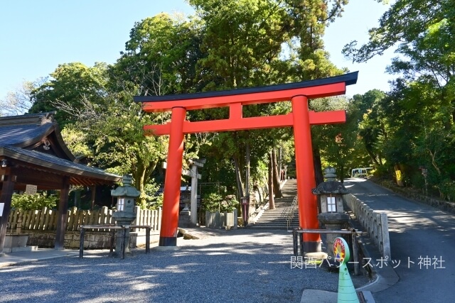 吉田神社 参道と鳥居