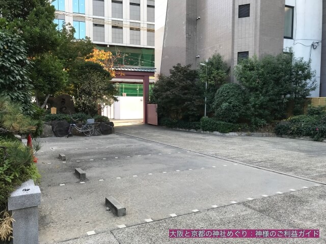 大阪「御霊神社」駐車場