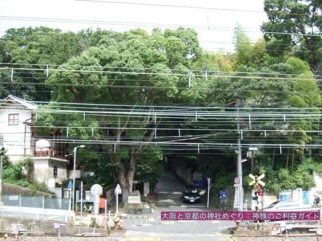 JR山崎駅と天王山登り口（入口）